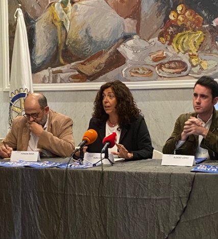 Presentación de La Central dels Oficis en el Club Rotary de Vic-Osona